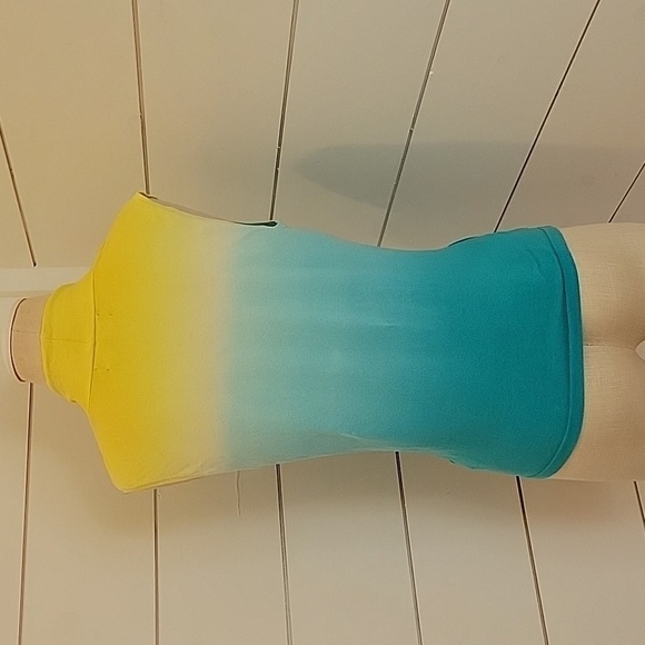 JONES NEW YORK Signature small sweater tank with knot - Picture 2 of 5